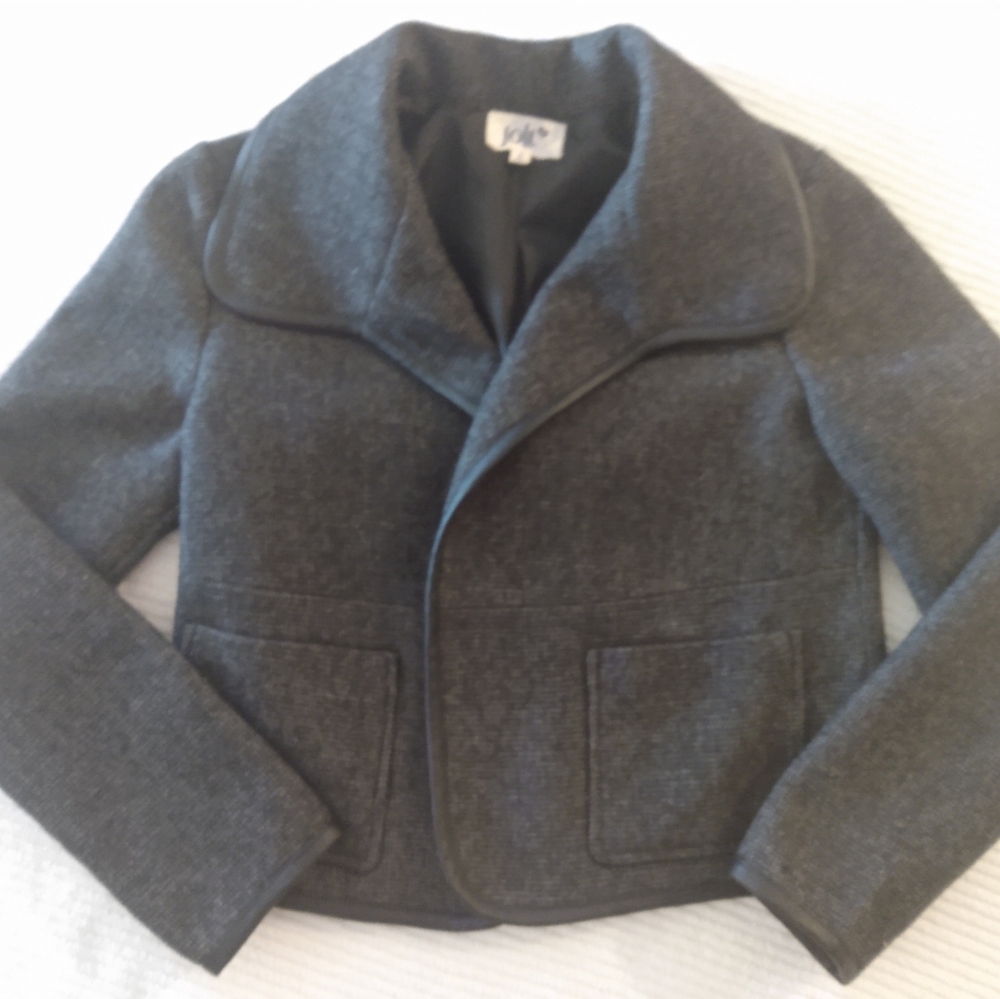 Jolt jacket size s